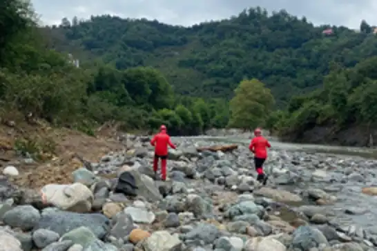 Giresun'da sele kapılan dayı ve yeğeni için arama çalışmaları 4. gününde