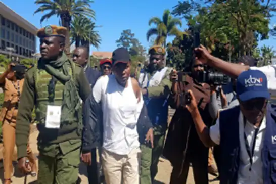 Zambiya'da seçim gecesi muhalif isimlere gözaltı
