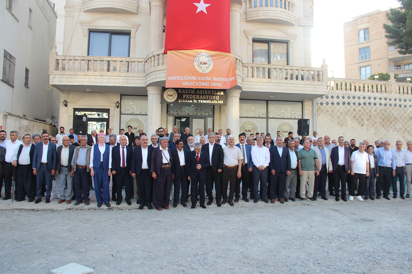 Şırnak’ta aşiret liderleri ve kanaat önderlerinden "Çerçeve Yasaya" destek