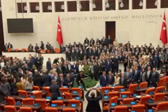 "Qanûna Çarçove" di Rojnameya Fermî de hat weşandin