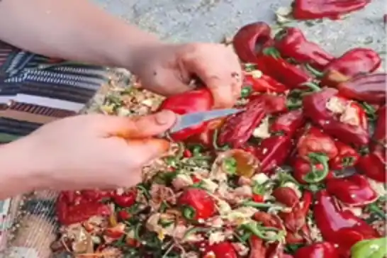 Biber doğrarken elde oluşan yanma için etkili yöntemler