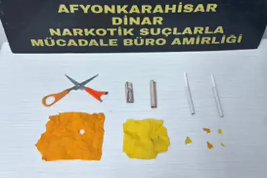 Afyonkarahisar’da uyuşturucu operasyonu: 2 şüpheli tutuklandı