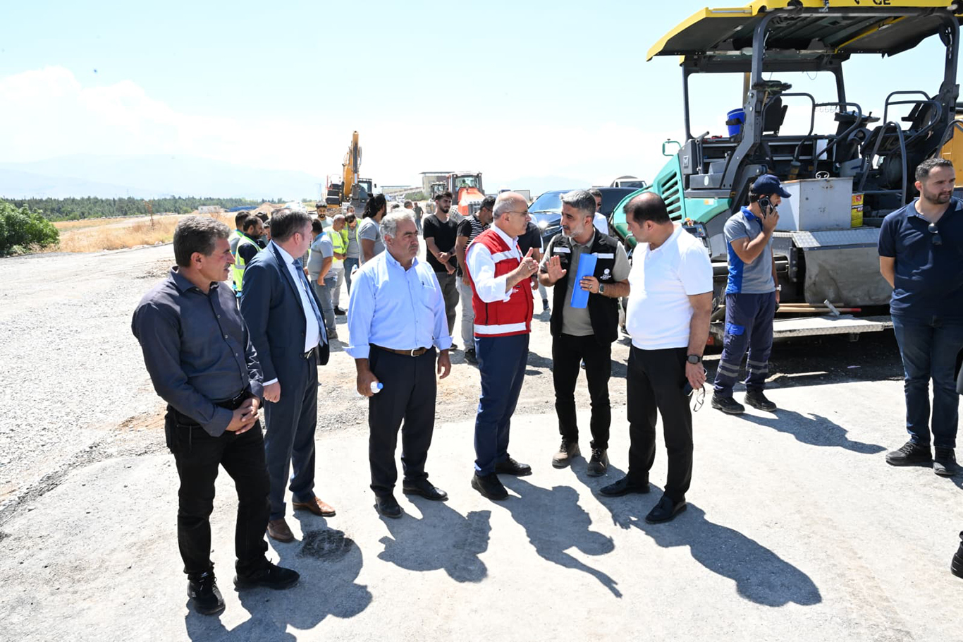 Malatya’da Yaka-D300 bağlantı yolu için çalışma başlatıldı