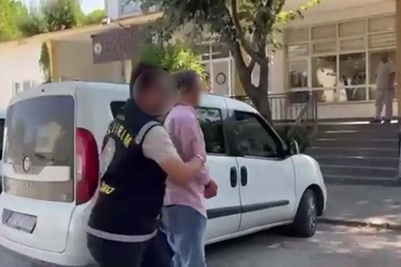 Bursa’da aranan şahıslara operasyon: 9 tutuklama