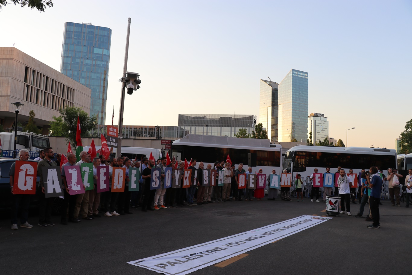 ANFİDAP Gazze'de ateşkes değil, katliam devam ediyor