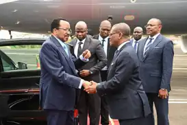 Kamerun Cumhurbaşkanı Biya 74 gün sonra ülkesine döndü