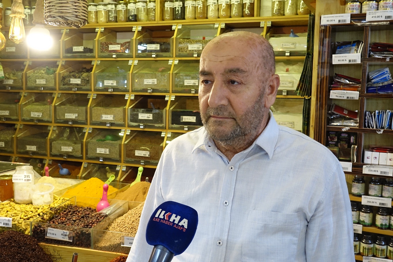 Kilosu yaklaşık 25 bin liradan satılan damla sakızı mide rahatsızlıkları için tercih ediliyor