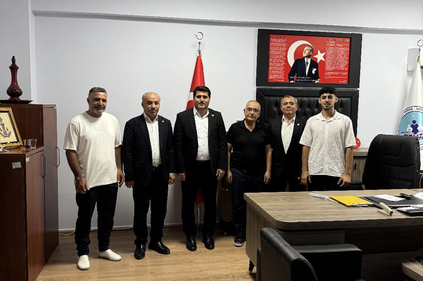 HÜDA PAR heyeti Manavgat'ta eğitimden sağlığa ilçenin sorunlarını dinledi