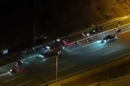 Eyüpsultan’da drone destekli trafik denetimi: 61 sürücünün ehliyetine el konuldu