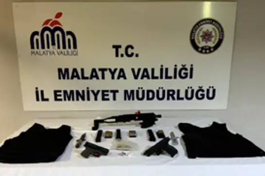 Malatya'da aranan 4 şahıs yakalandı