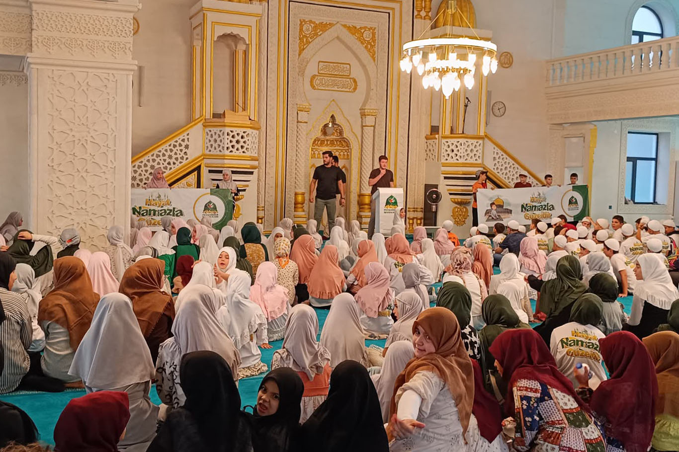 Sason'da "Hayat Namazla Güzeldir" programı coşkuyla final yaptı
