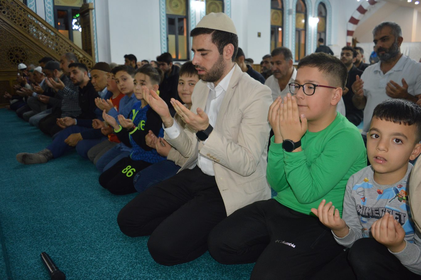 Mevlid Kandili’nde gençlere önemli mesaj: "Merhamete çok ihtiyacımız var"