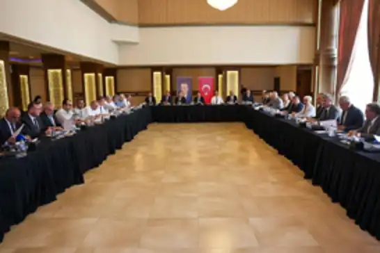 Mersin'de eğitim toplantısı