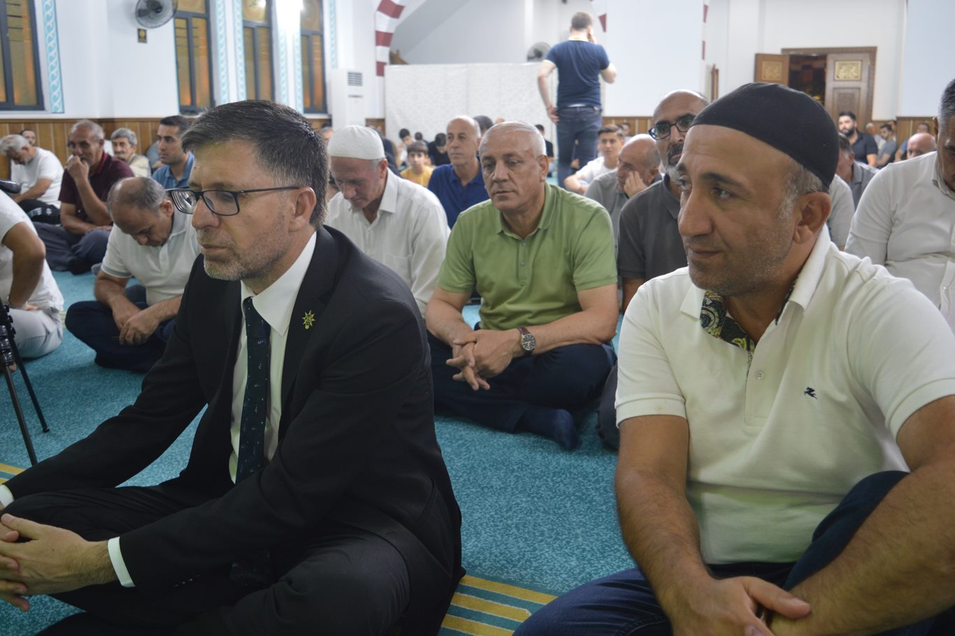 Siirt'te Mevlid Kandili'nde camiler dolup taştı