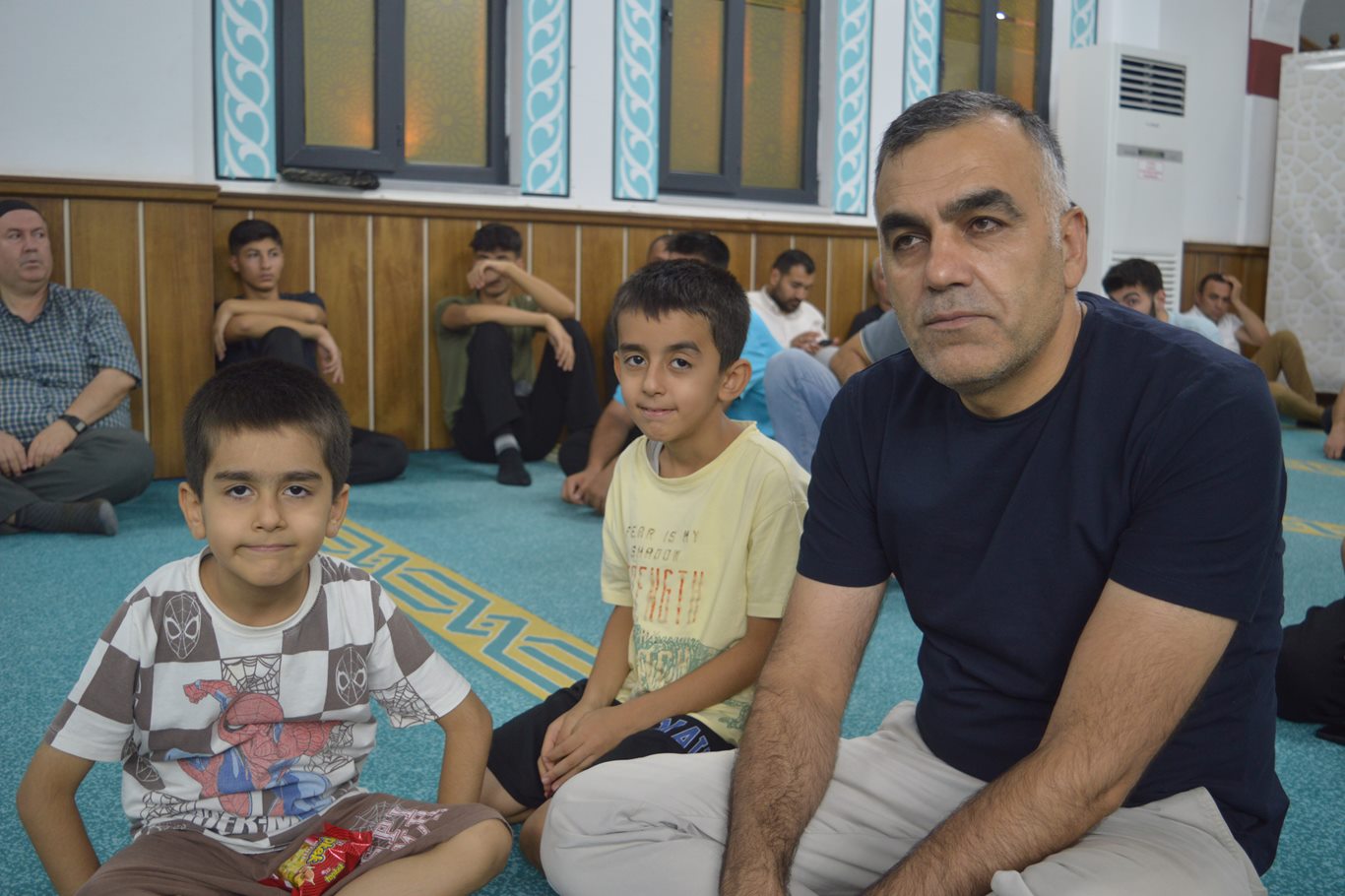 Siirt'te Mevlid Kandili'nde camiler dolup taştı