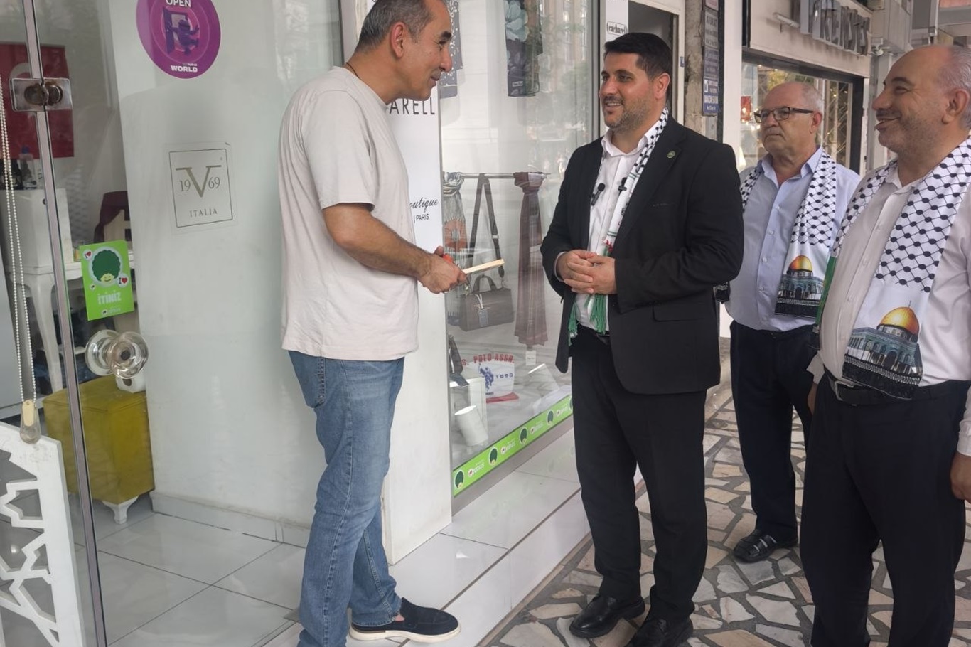 HÜDA PAR Antalya Teşkilatından Mevlid Kandili Haftasında esnaf ziyareti