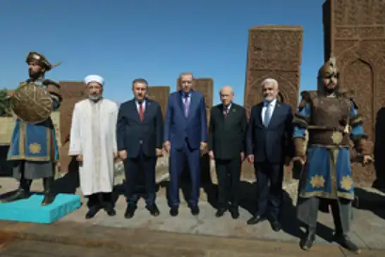HÜDA PAR Genel Başkanı Yapıcıoğlu’ndan Malazgirt mesajı: Ortak paydamız İslam bizleri kardeş kılmıştır
