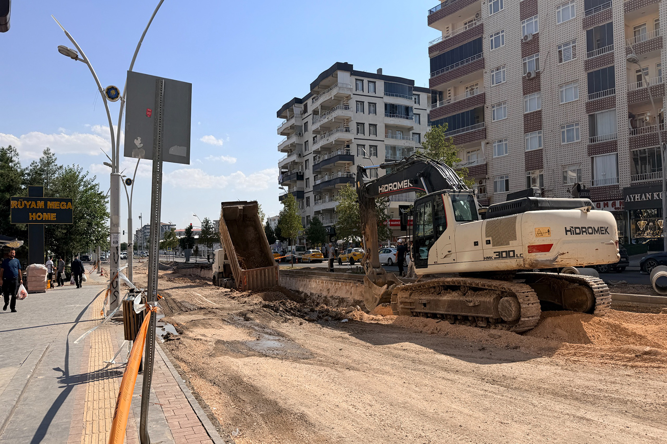 HÜDA PAR Diyarbakır İl Başkanı Gülsever: Yol çalışmaları hızlandırılmalı