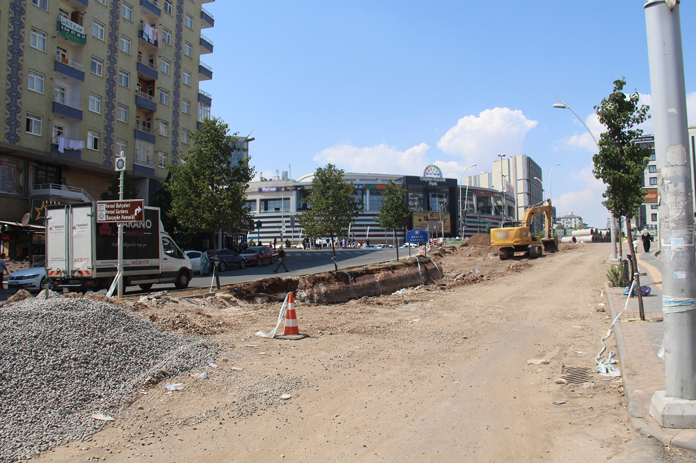 HÜDA PAR Diyarbakır İl Başkanı Gülsever: Yol çalışmaları hızlandırılmalı