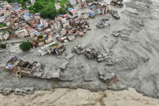 Nepal'deki selde hayatını kaybedenlerin sayısı 469'a yükseldi