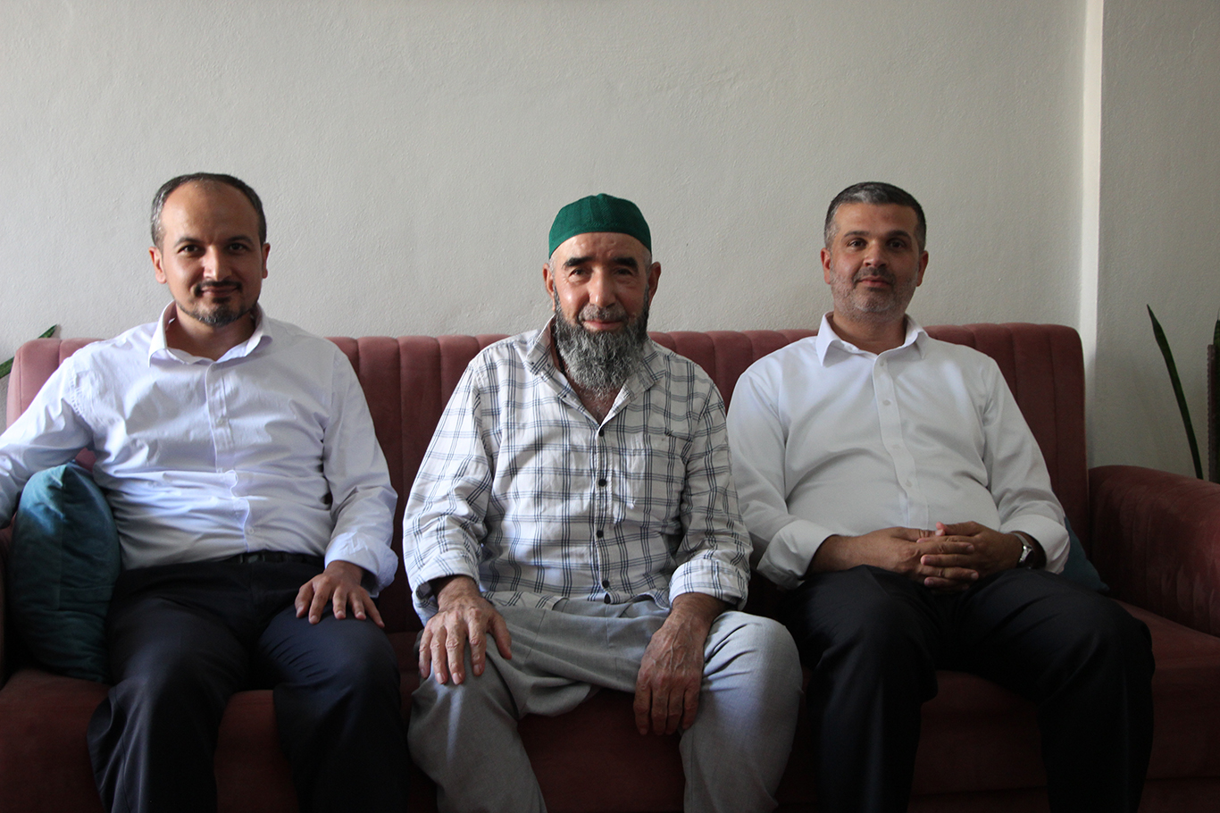 HÜDA PAR Gaziantep İl Başkanı Kaya Nizip'te çeşitli temaslarda bulundu
