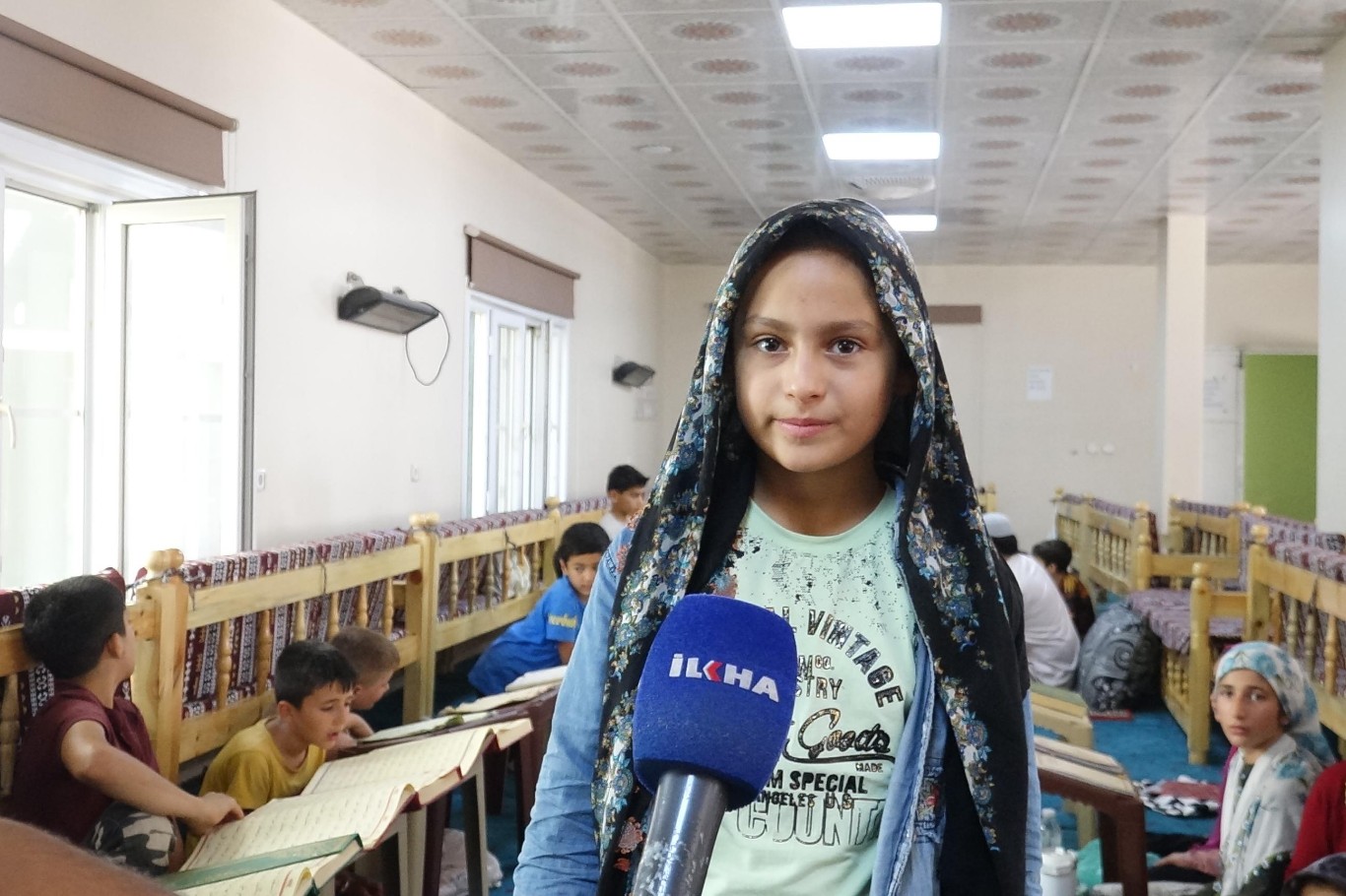 Yaz Kur’an kursu bitmesine rağmen devam eden çocuklar: Okullar açılsa bile camiye gelmeye devam edeceğiz