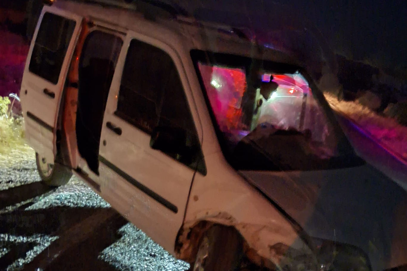 Batman'da iki hafif ticari taksi çarpıştı: 2 yaralı