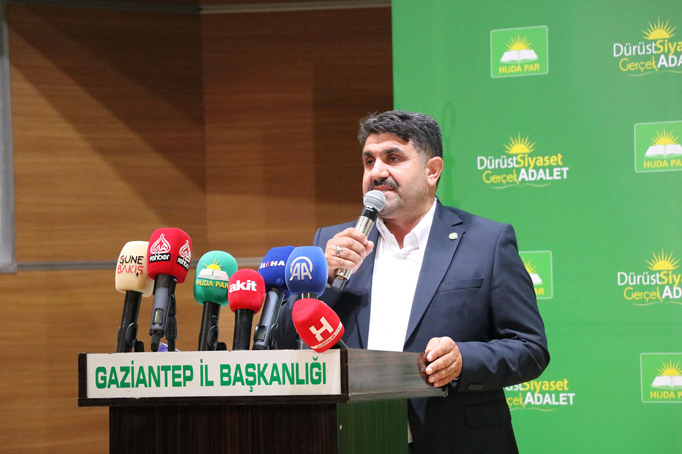 Faruk Göçer.