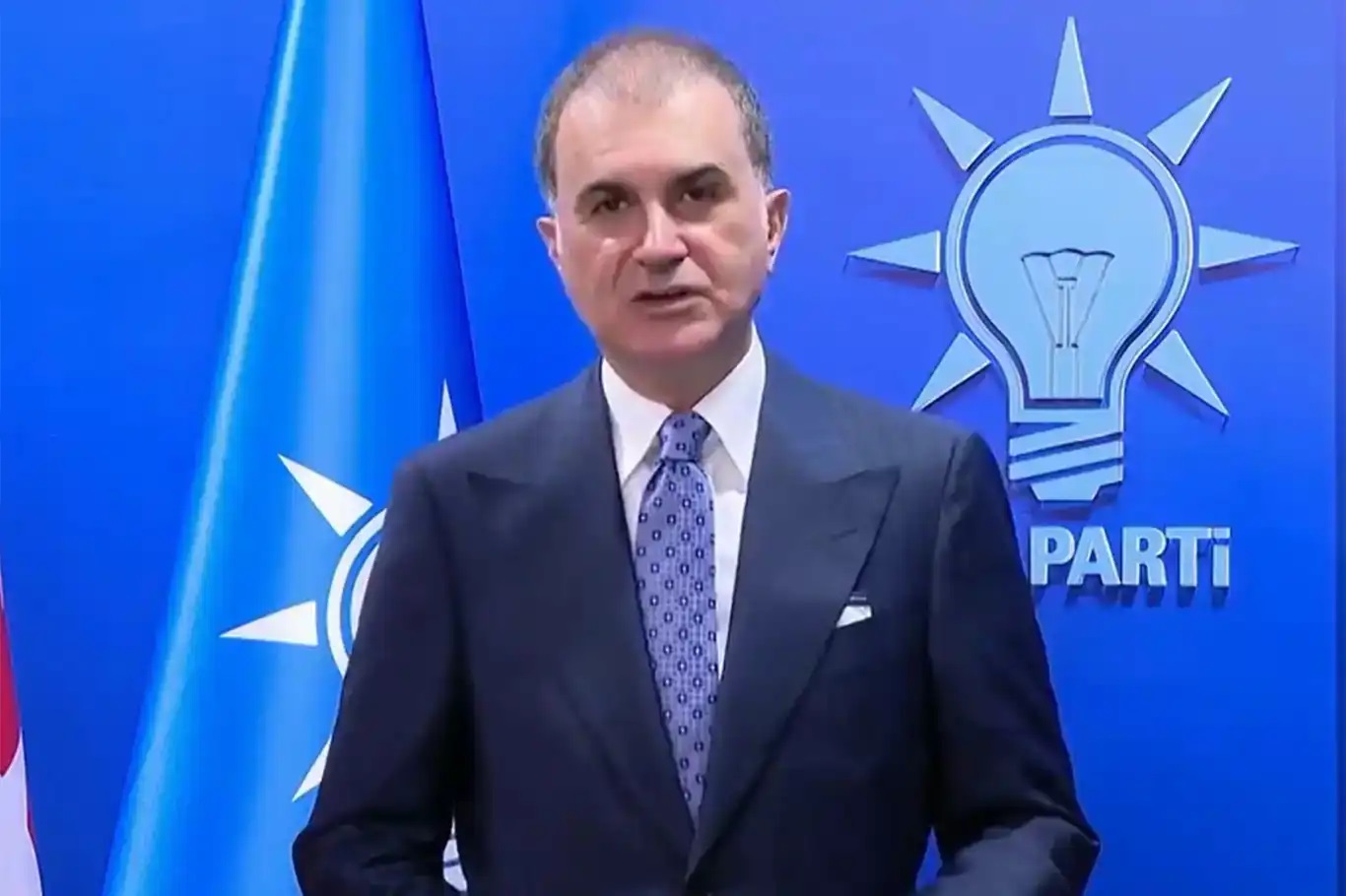 عمر تشليك: تشبيه الرئيس أردوغان بديكتاتورية فرانكو يعكس افتقارًا إلى العقل والمنطق