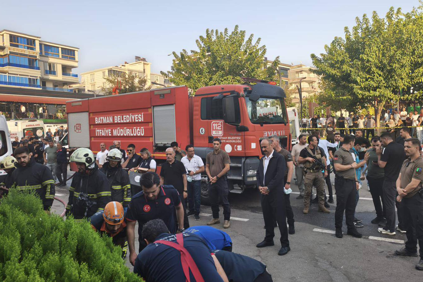 Batman’da spor kompleksinde patlama: 2 ölü, 11 yaralı