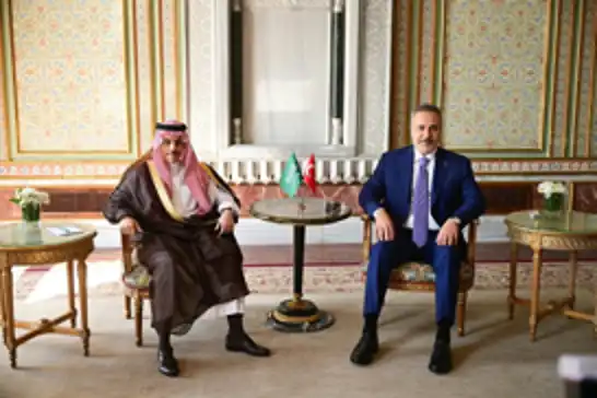 إسطنبول.."هاكان فيدان" يبحث مع نظيره السعودي التعاون الاستراتيجي والدفاعي