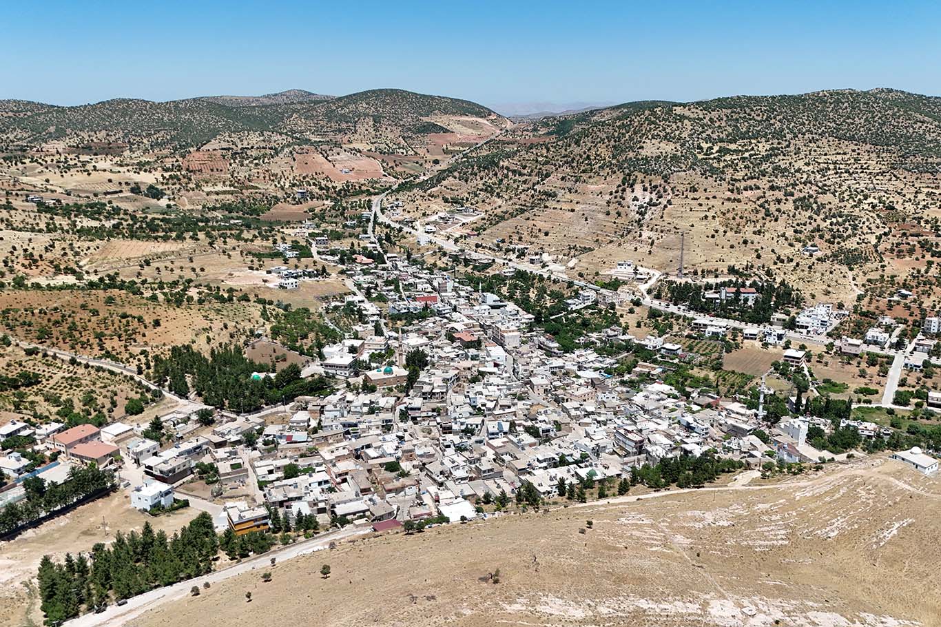 HÜDA PAR'lı Belediye Başkanı Özhan'ın hizmetleri vatandaşın takdirini topluyor