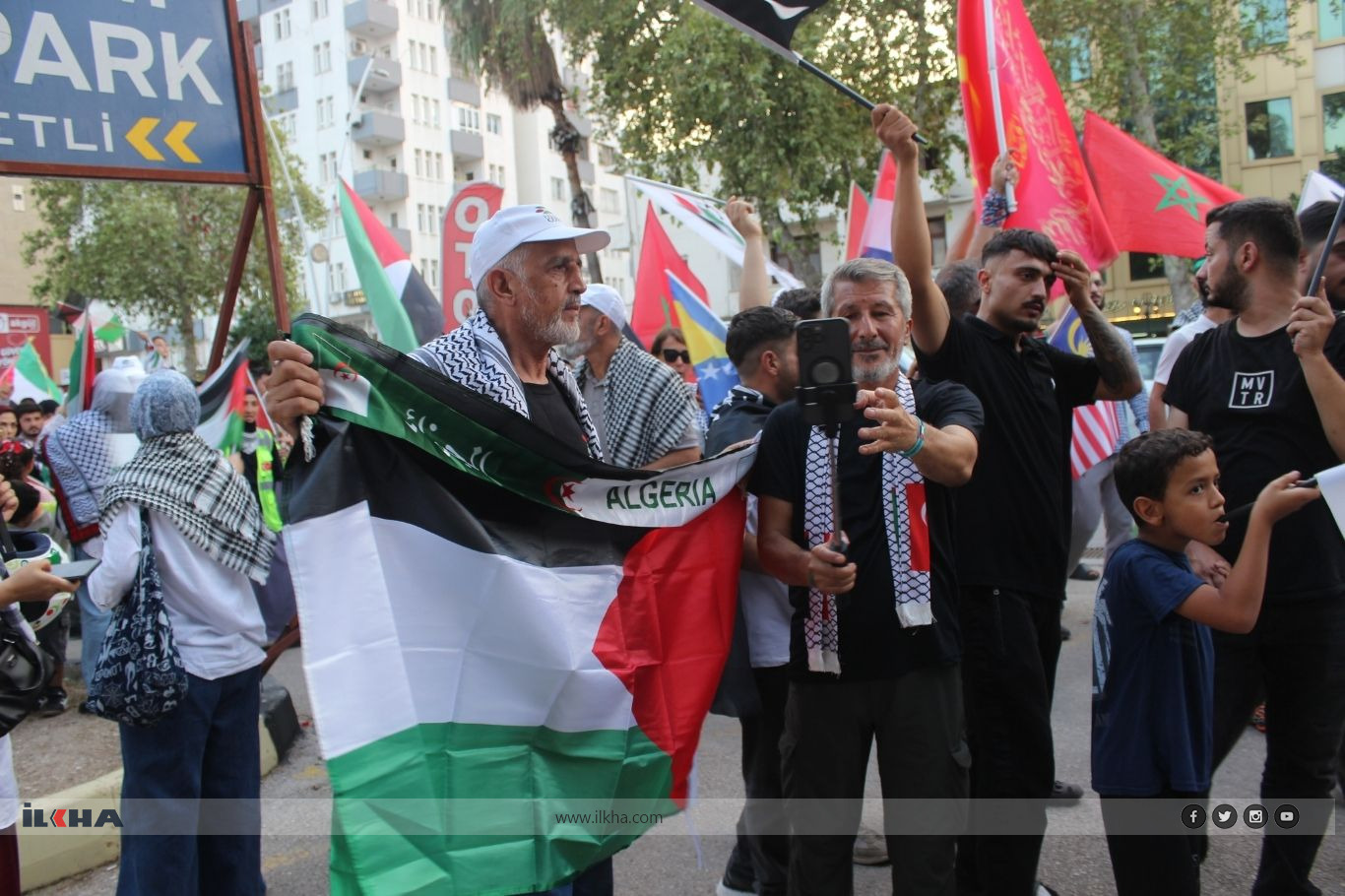 Thousands welcome International Palestine Convoy in Adana, reaffirming support for Gaza
