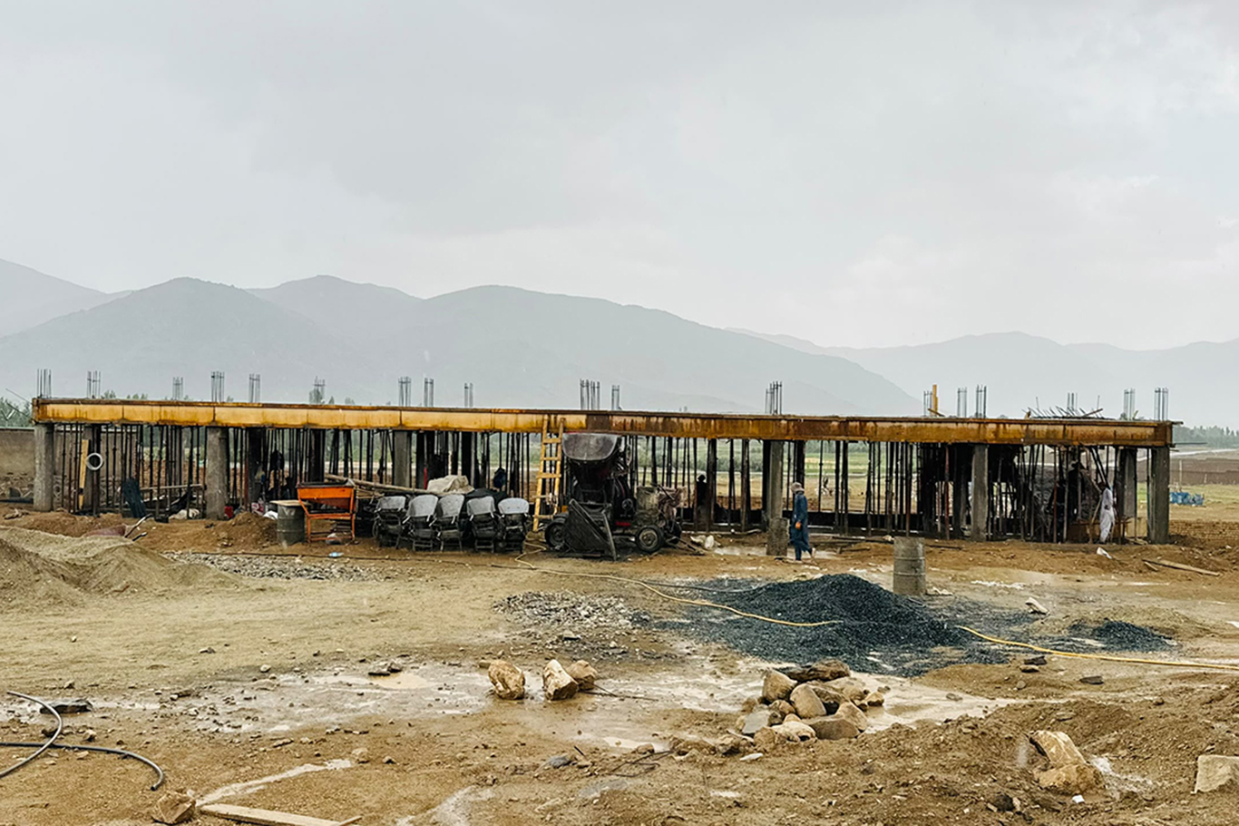 Yetimler Vakfı'ndan Afganistan'da umut inşası: Yetimhane kompleksinin ikinci etabında sona doğru