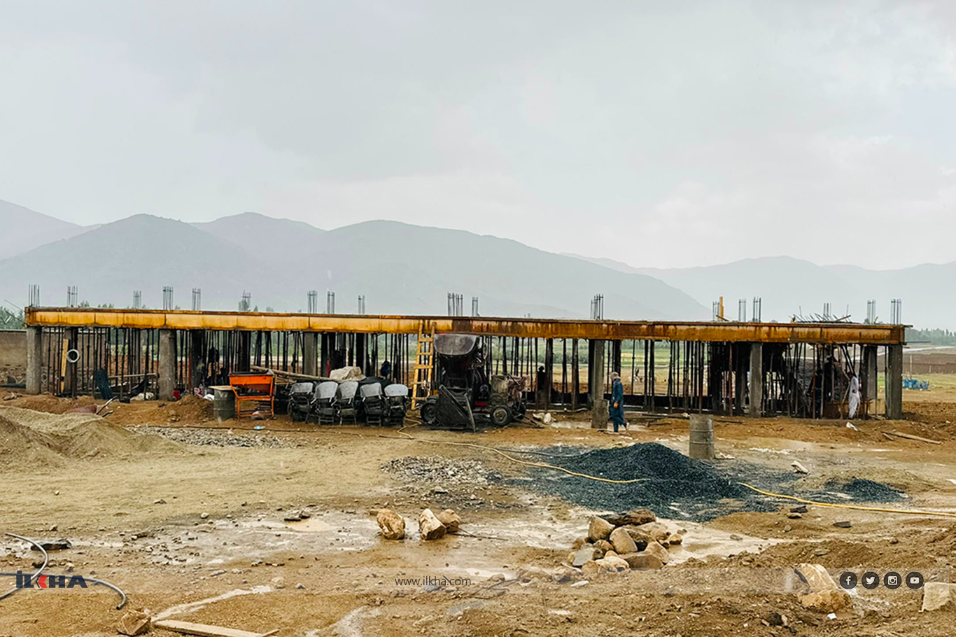 Weqfa Êtîman li Efxenistanê kompleksa êtîman çêdike