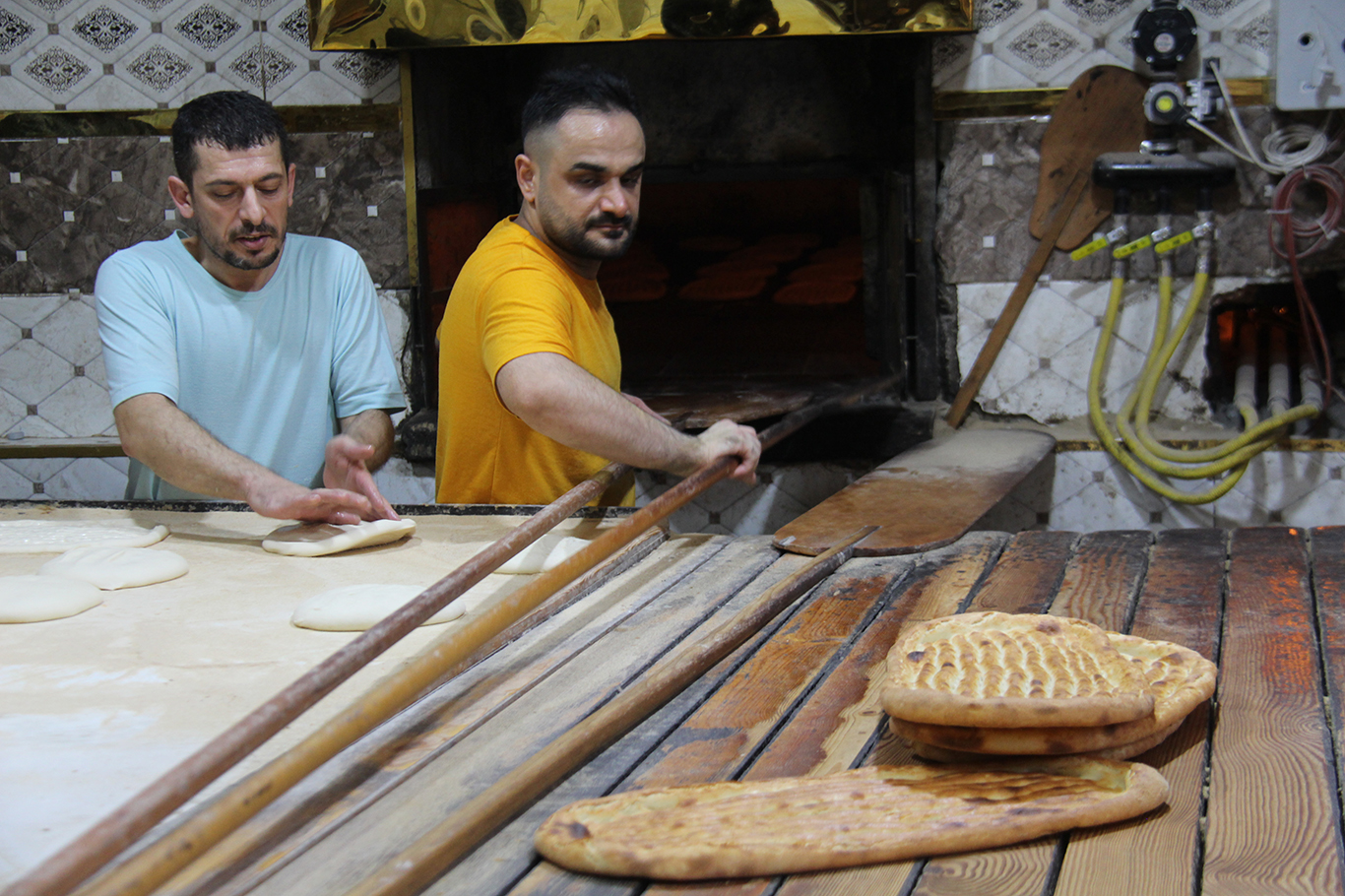 450 derecelik ateşin başında ekmek mücadelesi: Fırıncılar nöbetçi sistem istiyor