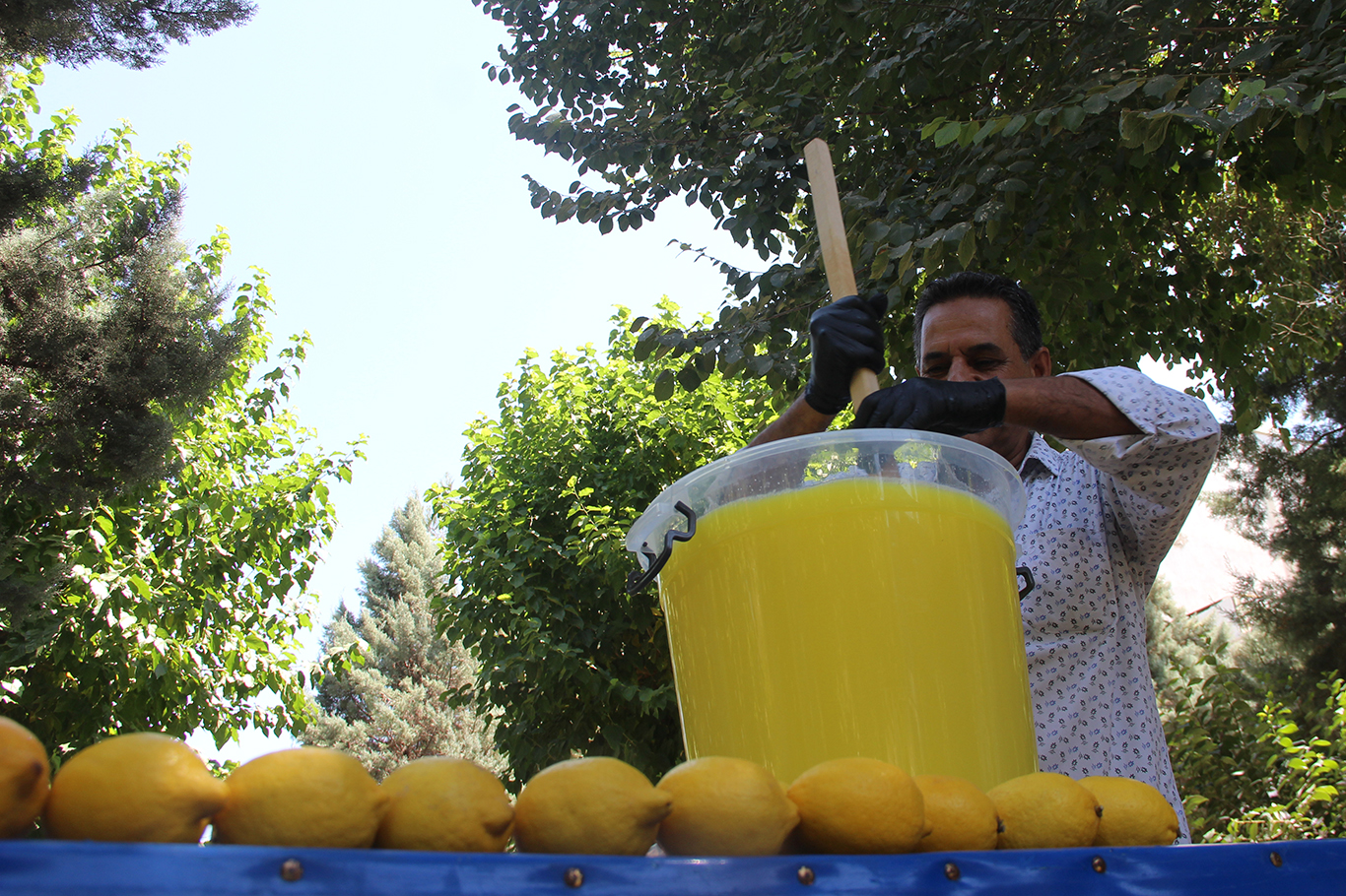 CİZRE SICAKLIĞININ ASIRLIK SERİNLİĞİ: TESCİLLİ CİZRE LİMONATASI