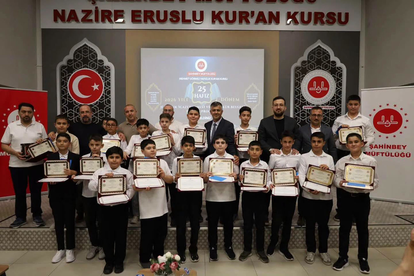 Gaziantep'te 77 hafız icazet belgesi aldı
