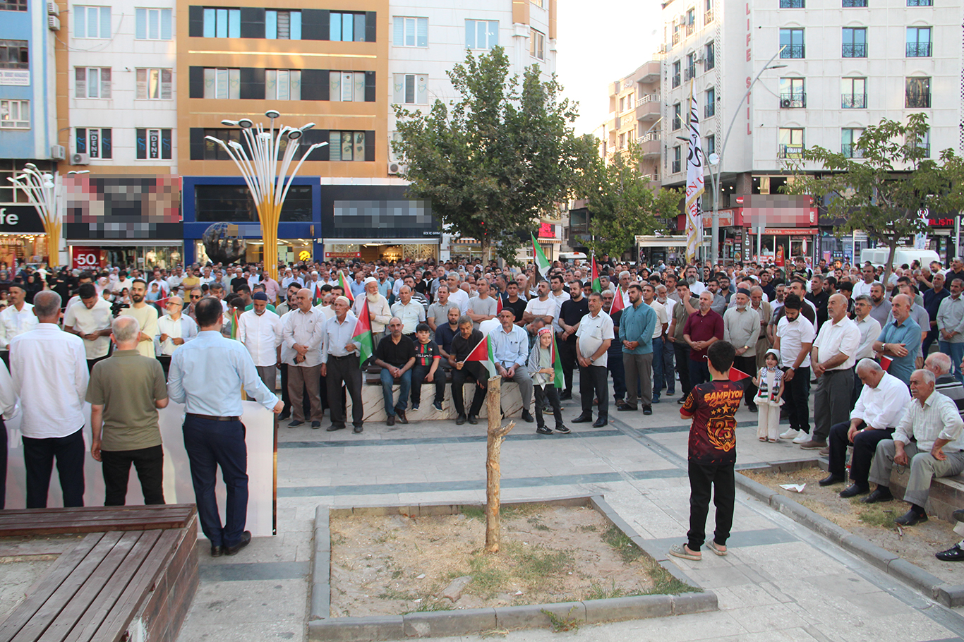 Batmanlılardan Filistin Konvoyu'na destek, Gazze'deki katliamlara tepki