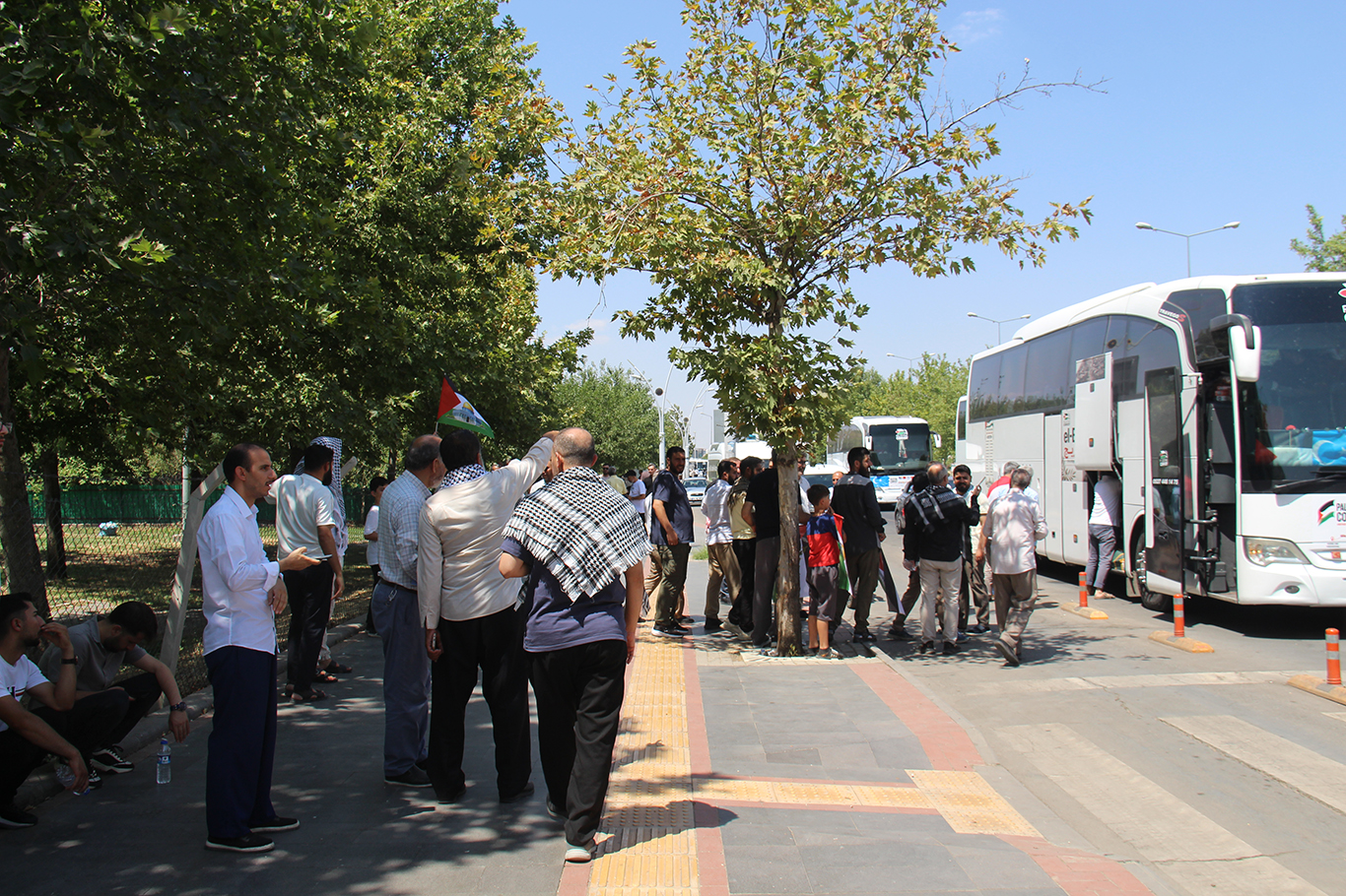Filistin Konvoyu Diyarbakır’dan Mardin’e uğurlandı