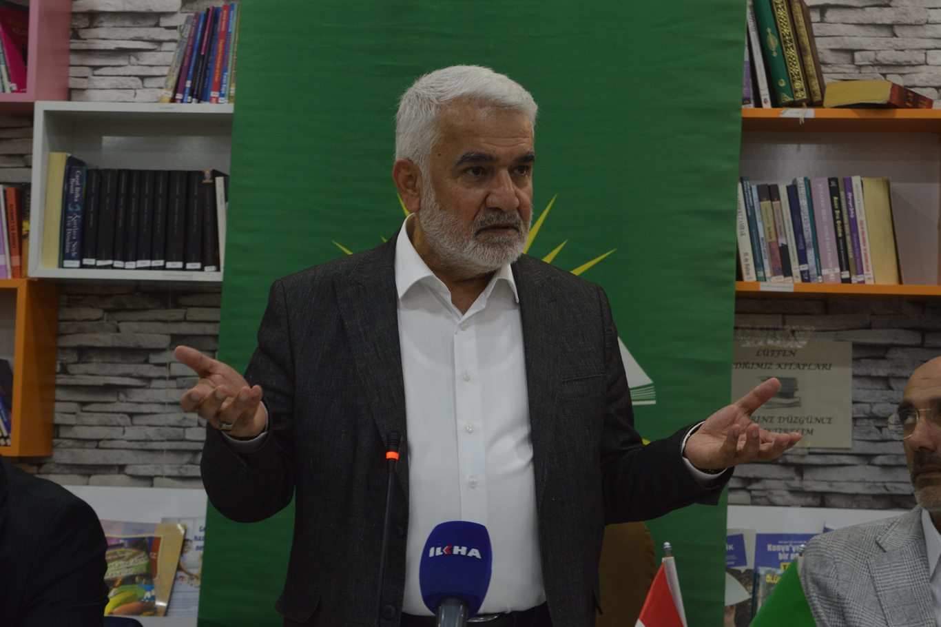 Yapıcıoğlu: Siyaset millete hizmet ve Allah’ın rızasını kazanma aracıdır