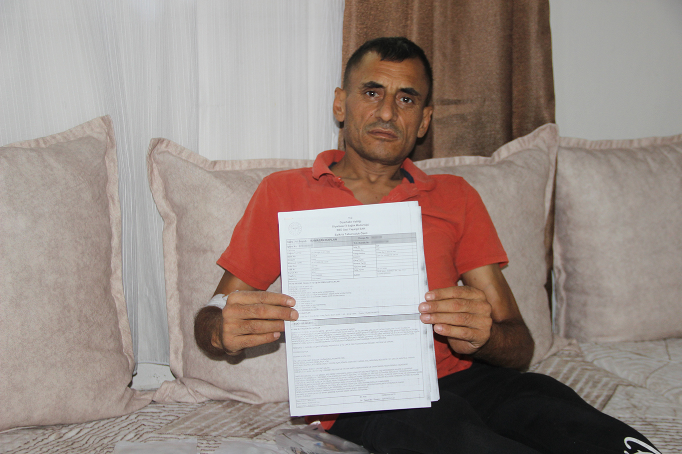 TEDAVİ İÇİN BİRİKTİRDİĞİ ALTINLAR HIRSIZLARIN HEDEFİ OLDU