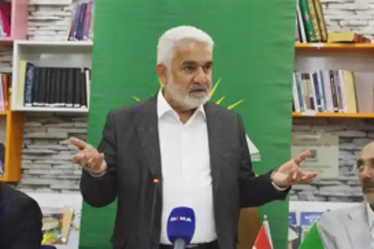 Yapicioglu: Sîyaset ji bo xizmetkirina milet û bidestxistina kerema Xwedê amûrek e