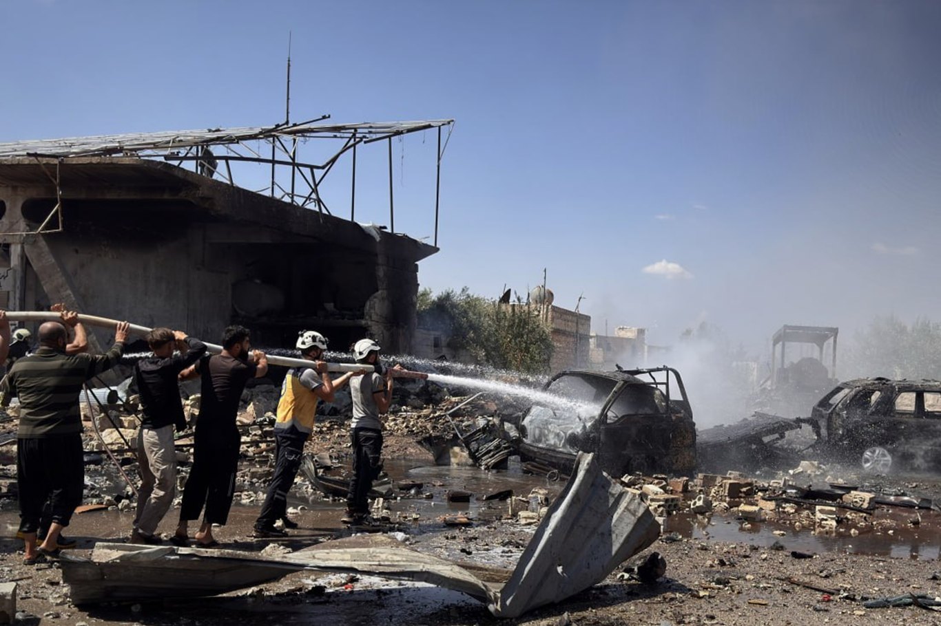 At least 5 killed after powerful explosion rocks Binnish near Syria’s Idlib