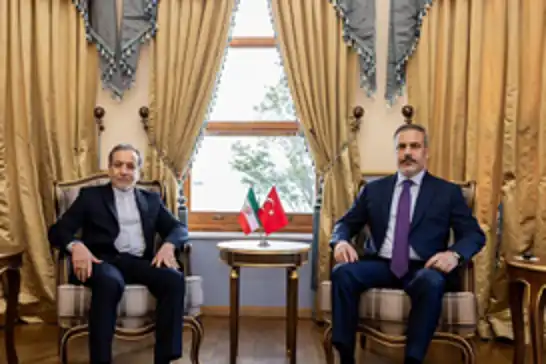 Dışişleri Bakanı Fidan, İranlı mevkidaşı Arakçi ile görüştü