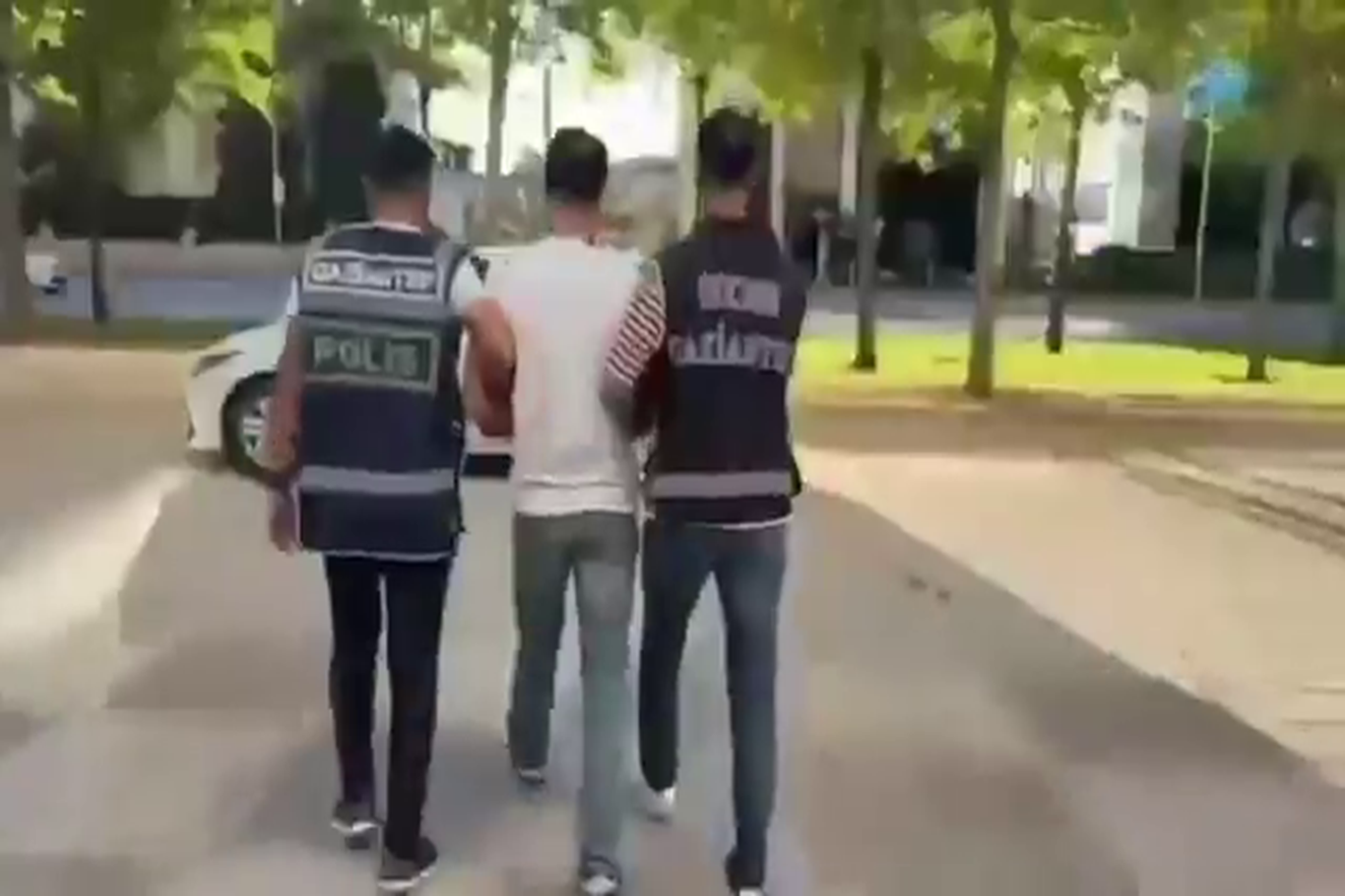 Gaziantep'te kaçakçılık operasyonlarında 12 şüpheli tutuklandı