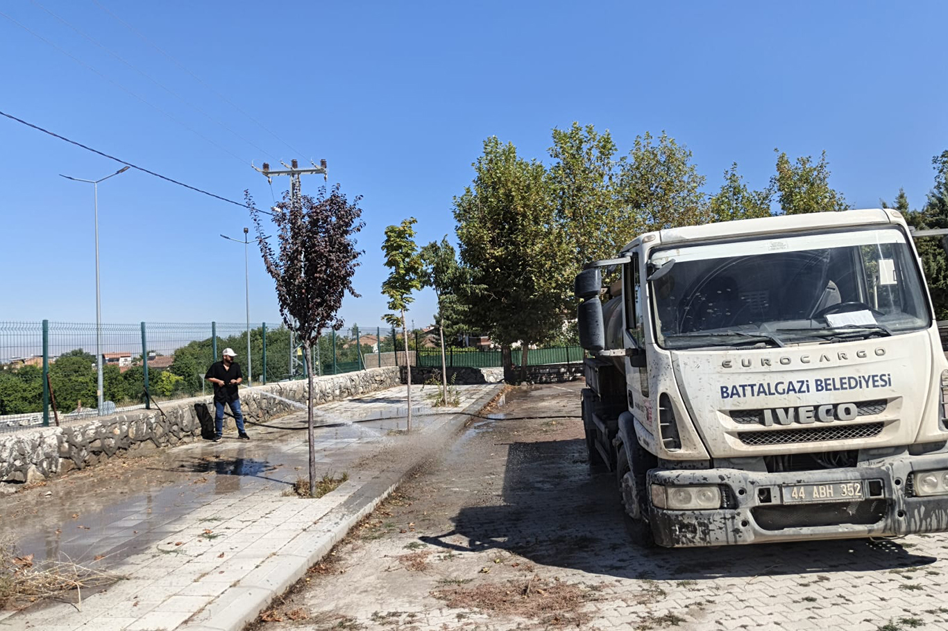 Battalgazi Belediyesi okulları yeni eğitim dönemine hazırladı