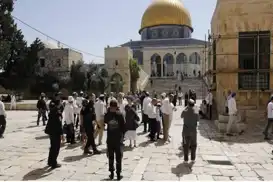 Îşxalkeran êrîşî Mizgefta Eqsayê kirin: Rêûresmên dînî û Talmûdî hatin kirin