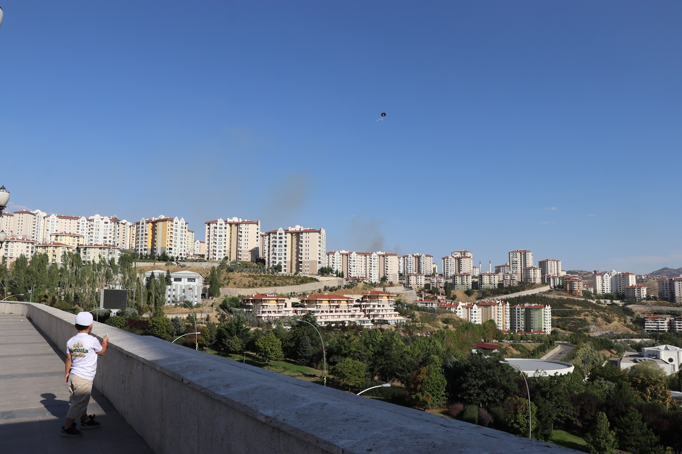 Ankara'da minikler "Hayat Namazla Güzeldir" dedi