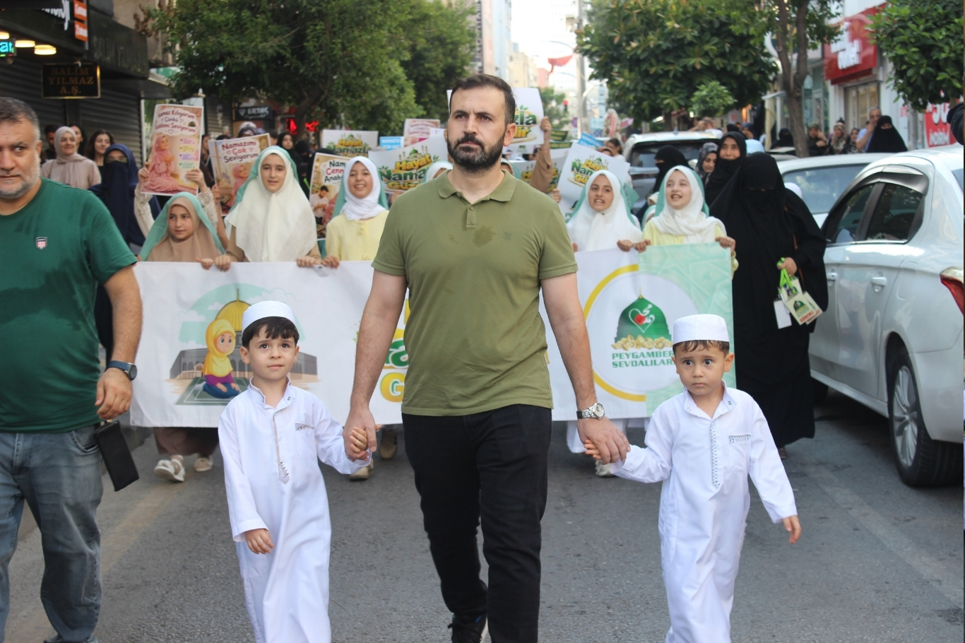 Mersin'de "Hayat Namazla Güzeldir" programı düzenlendi